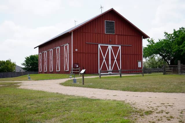 Heritage Park - Image 2