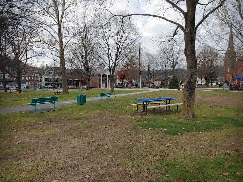 Honesdale Central Park - Image 1