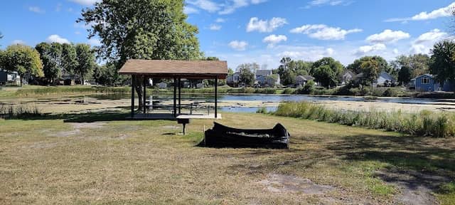 Lions Lake - Image 2