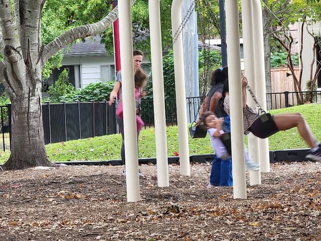 Colonial Park - Image 2
