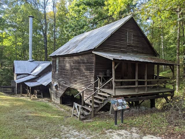 Jarrell Plantation State Historic Site - Image 3