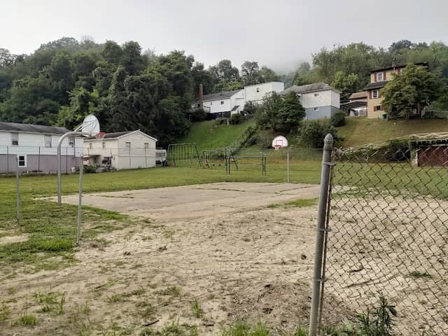 South McMechen City Park - Image 1