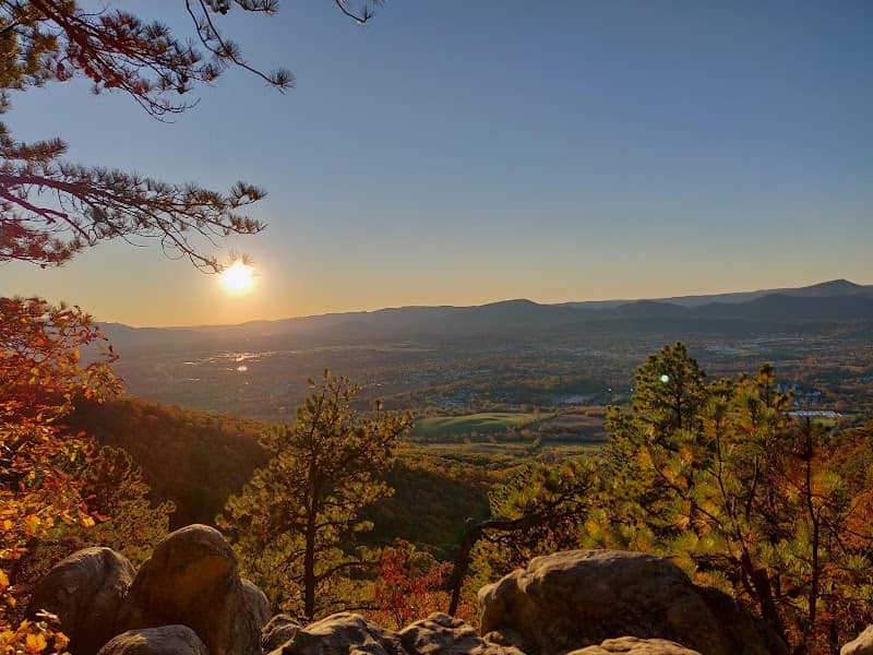 Read Mountain Preserve - Image 2