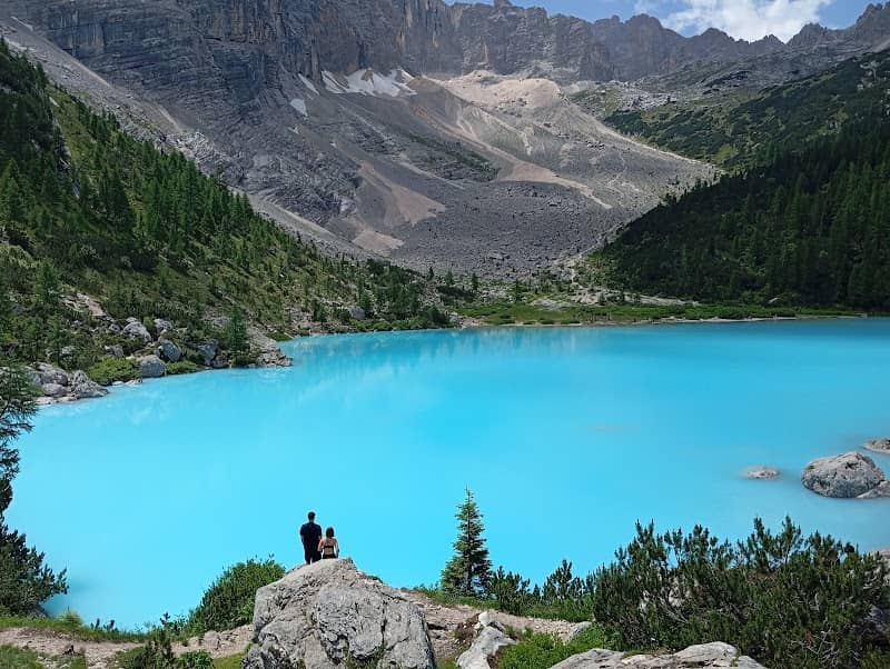 Lago di Sorapis Hike Trailhead - Image 1