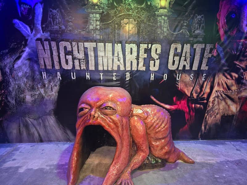 Nightmare's Gate Haunted House - Image 1