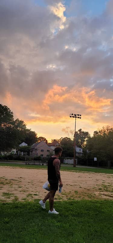 Oval Park - Image 1