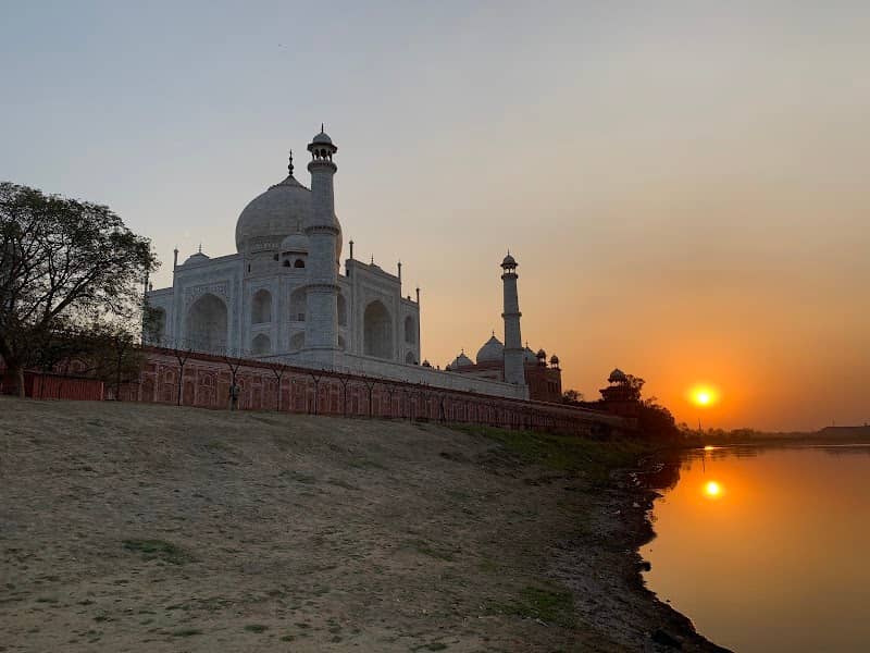 Taj Yamuna View Point - Image 3