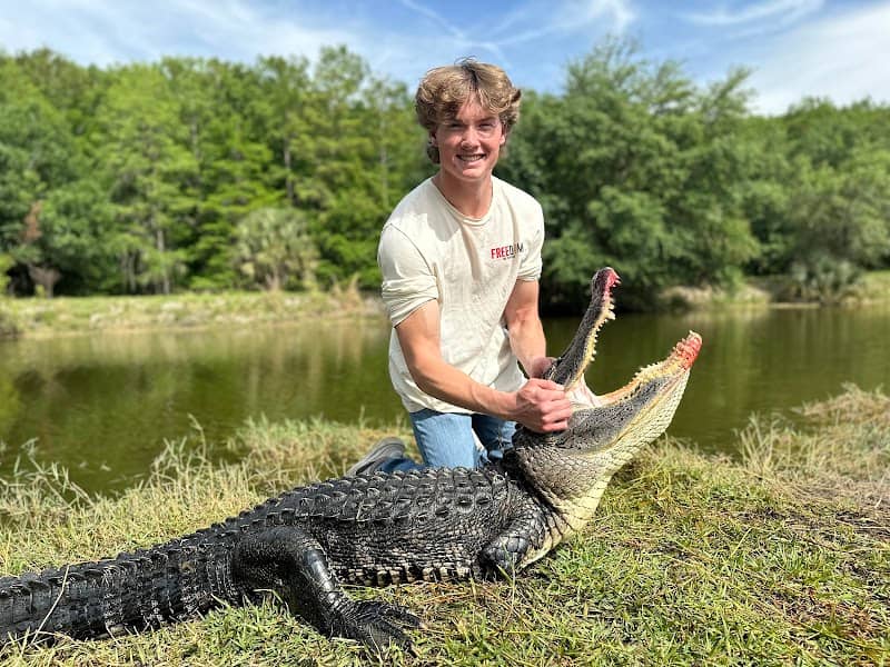 Townsend & Sons Everglades Outfitters - Image 1
