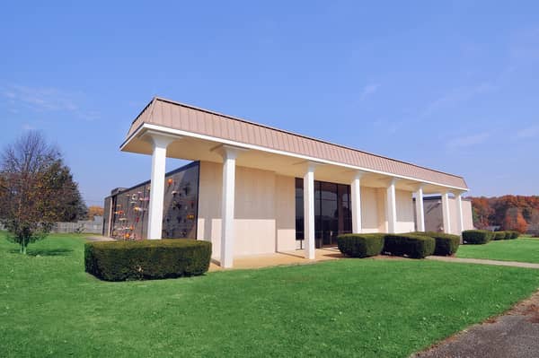 Highland Memory Gardens - Image 1