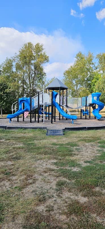 Founders Bend Park - Image 1