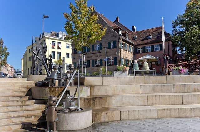 Brunnen am Marktplatz - Image 2