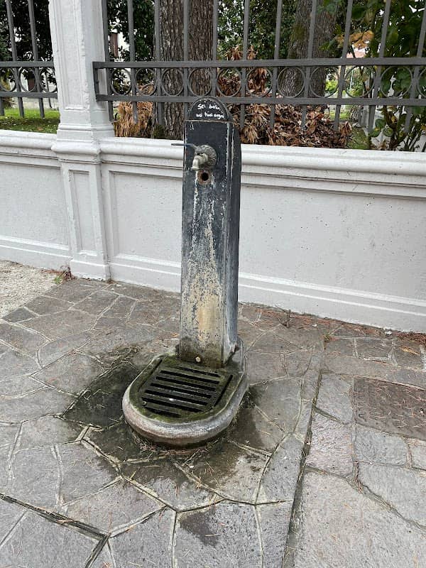 Vodnjak s pitno vodo - Image 1