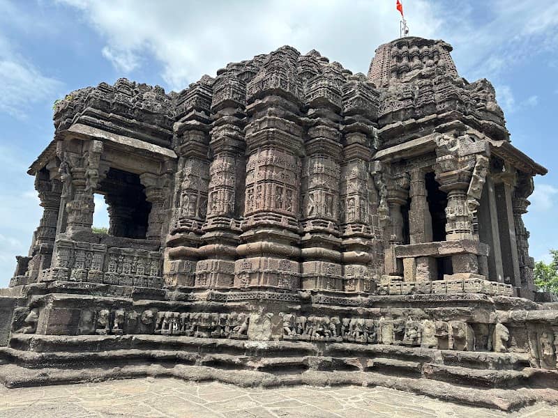 Gondeshwar Mahadev Mandir Sinnar Nashik - Image 2