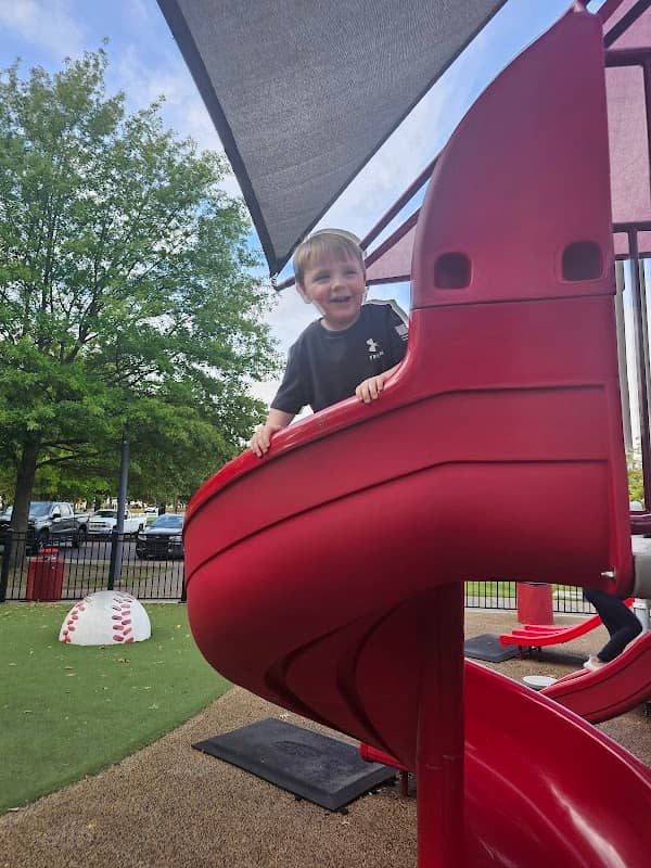 Snowden Kids Park - Image 1