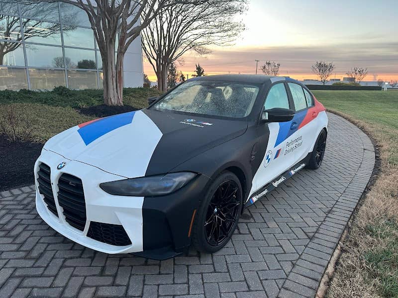 BMW Performance Center - Image 3