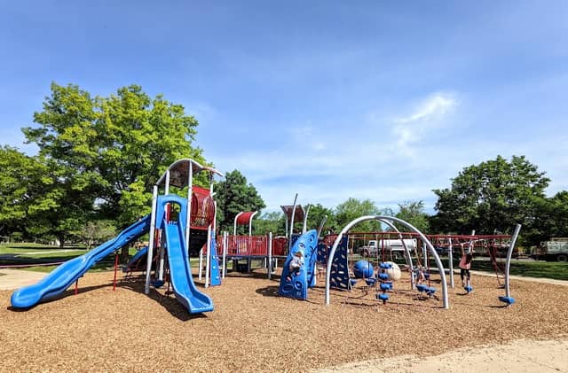 Darien Community Park - Image 2