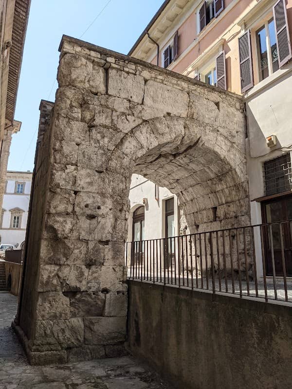 Arco di Monterone - Image 1