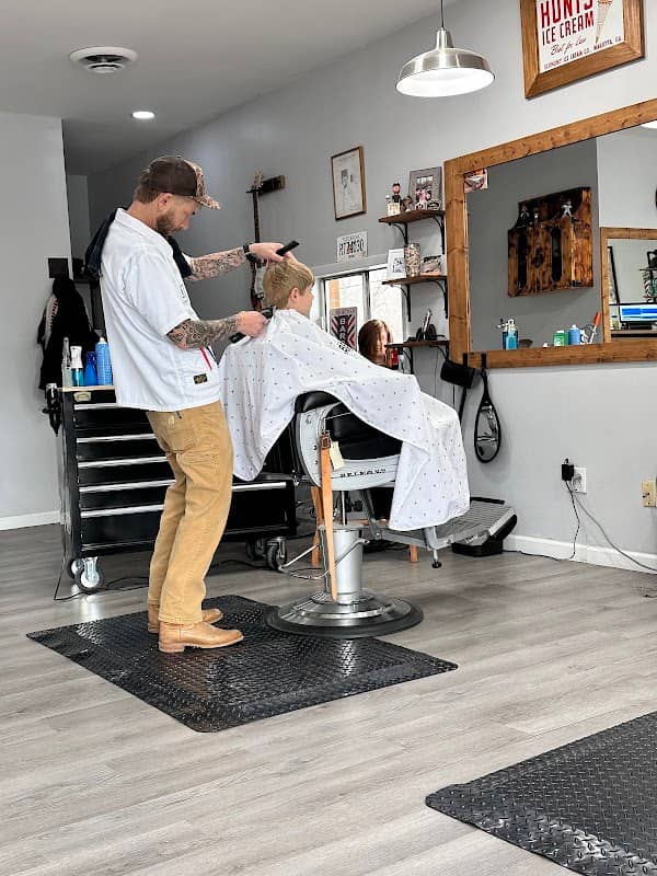 Calhoun Barbershop - Image 2