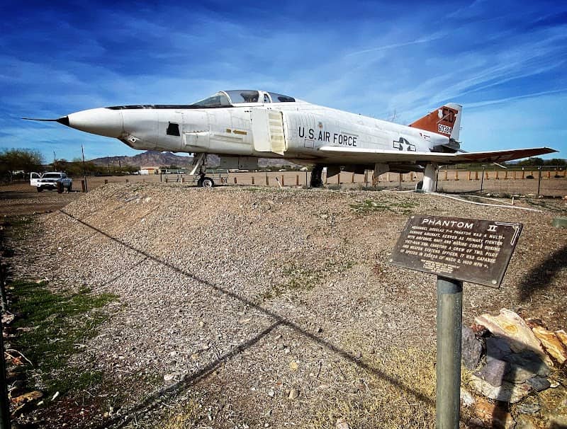 Freedom Garden - Image 1