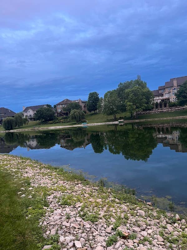 Lake Country Club - Image 1