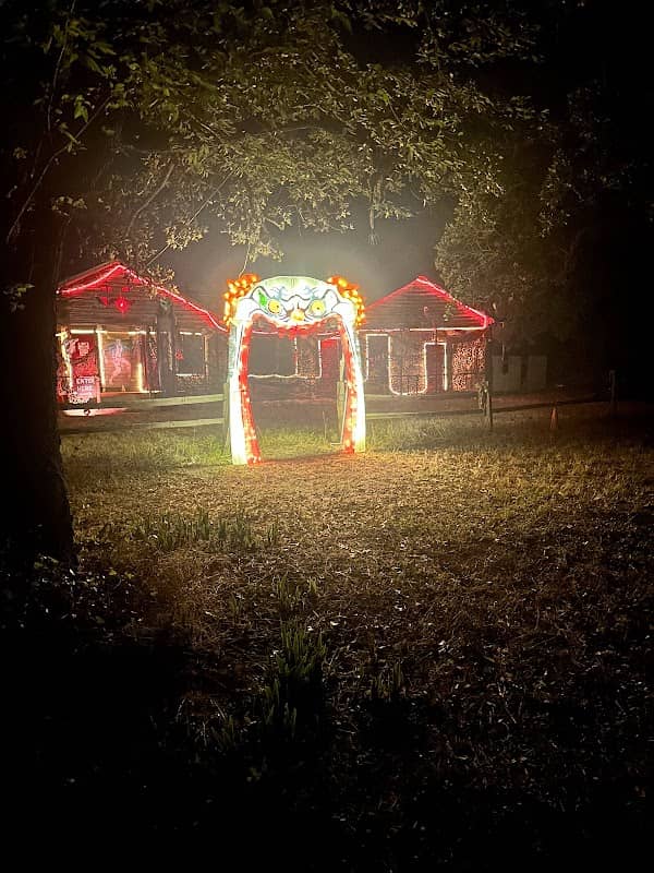 Lone grove haunted house - Image 2
