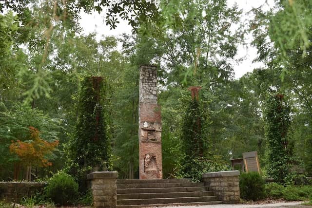 Chimney Park - Image 2