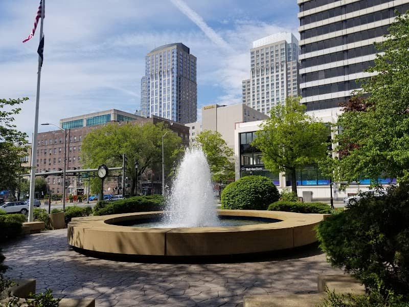 White Plains Park - Image 2
