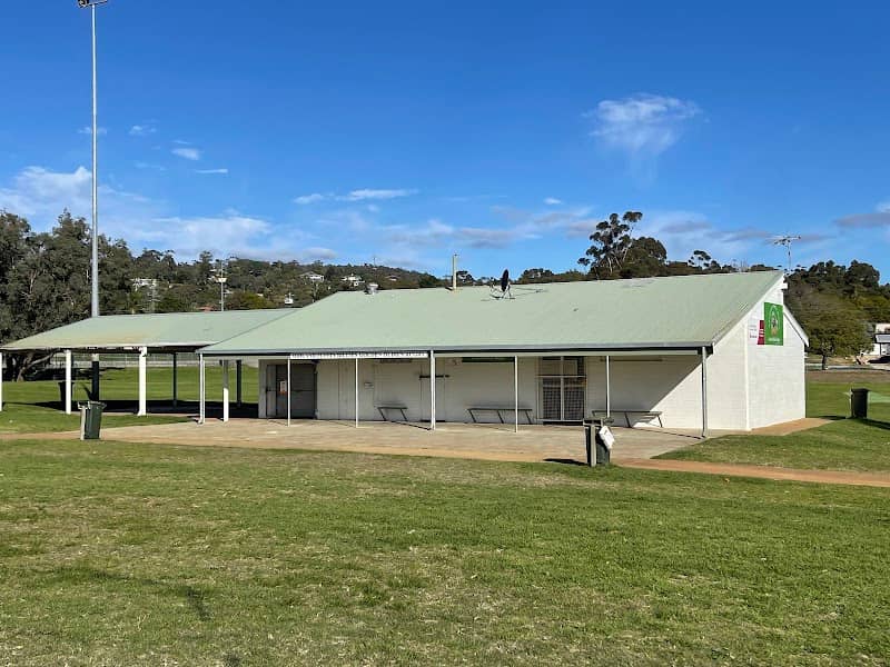 Brown Park - Image 3