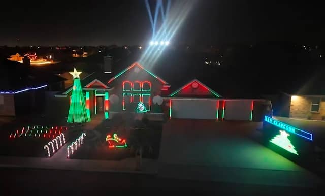 Josh’s holiday lights - Image 1