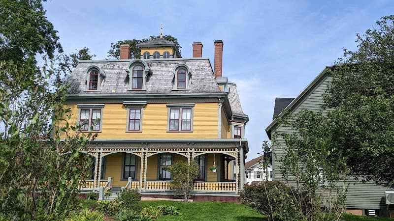 Beaconsfield Historic House - Image 1