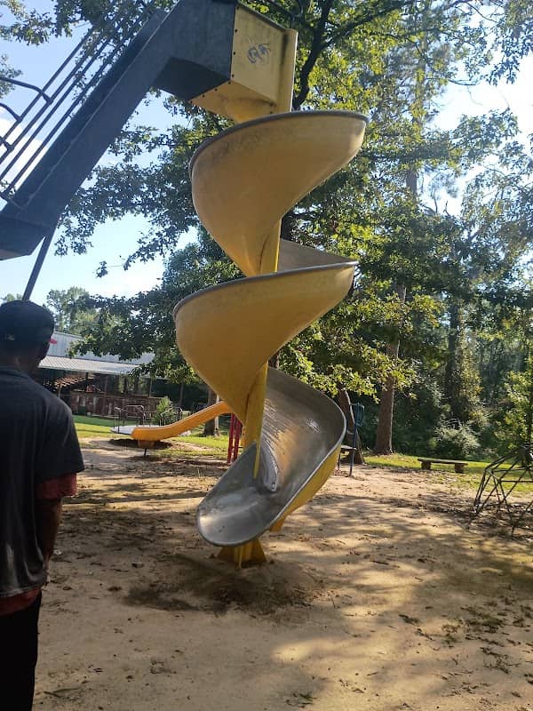 Vance Park - Image 1