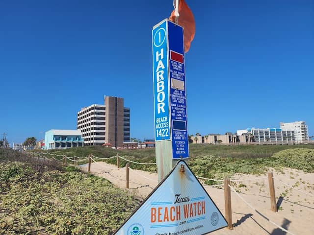 Beach Marker #1 Harbor - Image 2