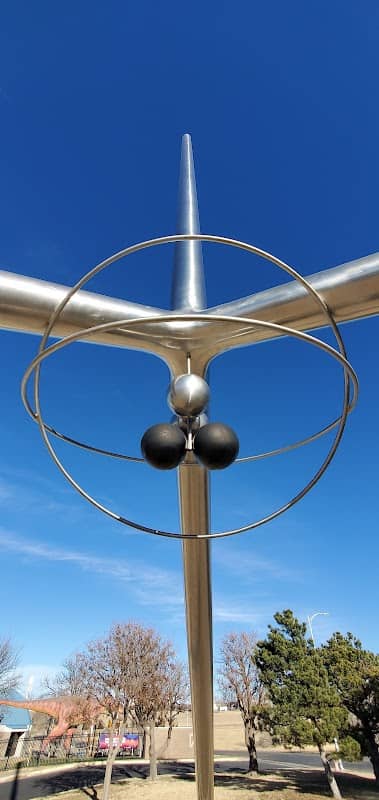 Helium Time Columns Monument - Image 2