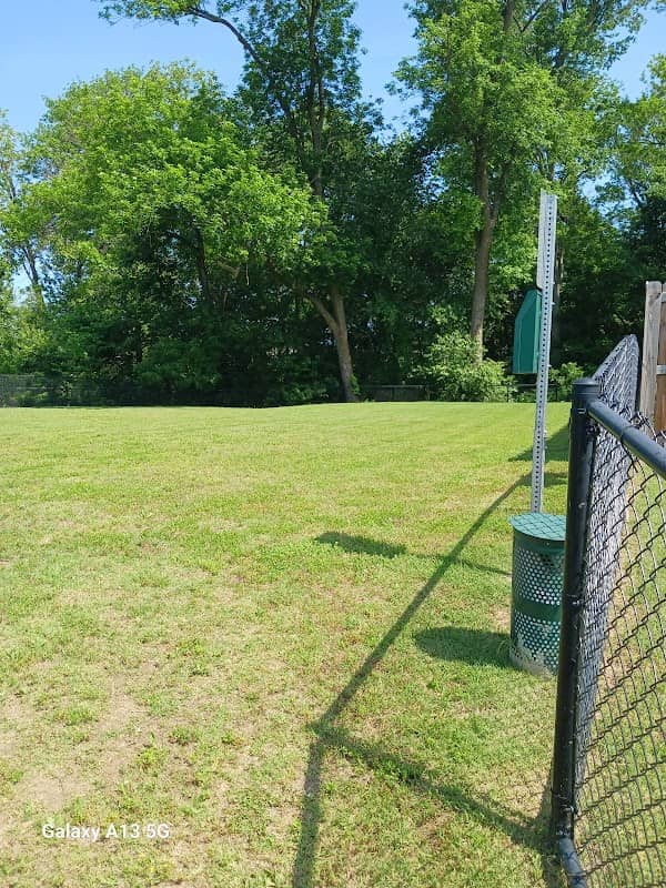 Willowbrook Farms II Dog Park - Image 2