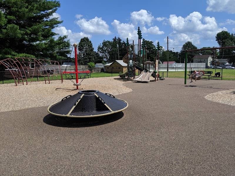 East Park - Image 1