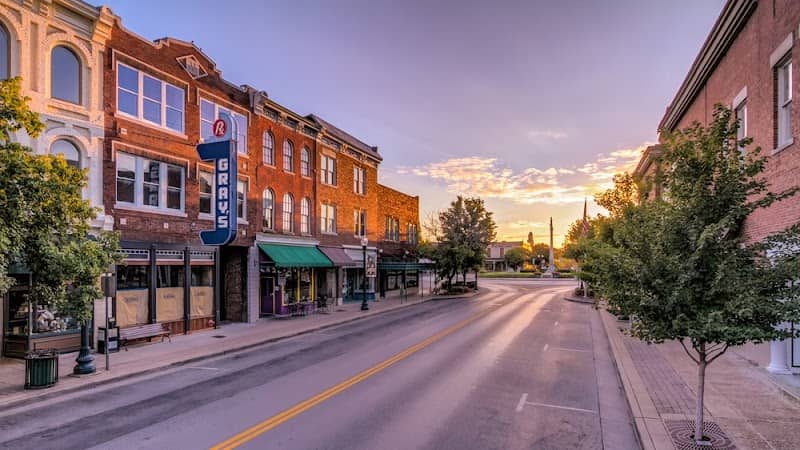 Franklinis.com - Image 1
