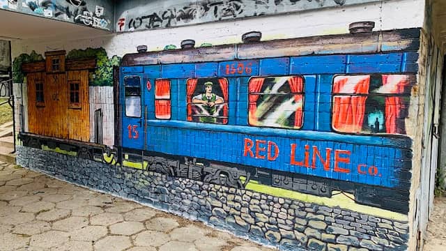 Mural z pociągiem - Image 1