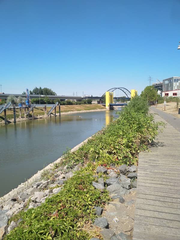 Jungbuschpromenade - Image 2