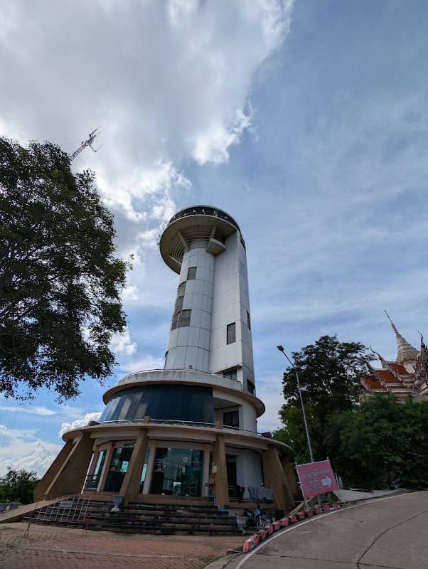 Nakhon Sawan Observation Tower - Image 1