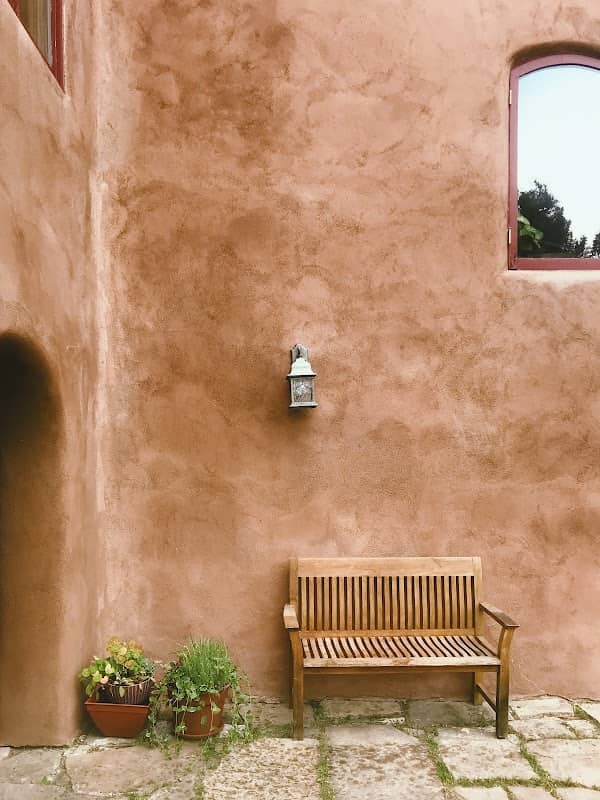 Maison De Terre - Image 1
