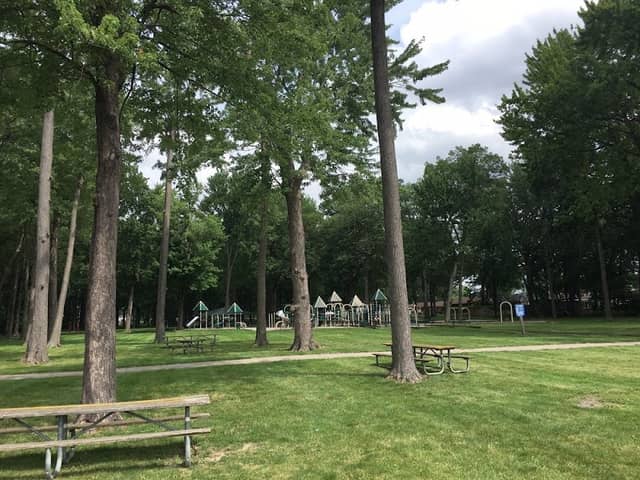 Licht Park - Image 2
