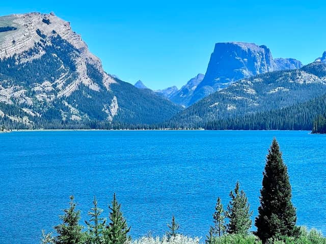 Green River Lakes Recreation Area - Image 1