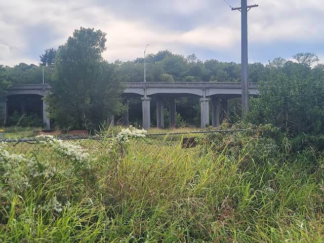 Landreth Park - Image 2