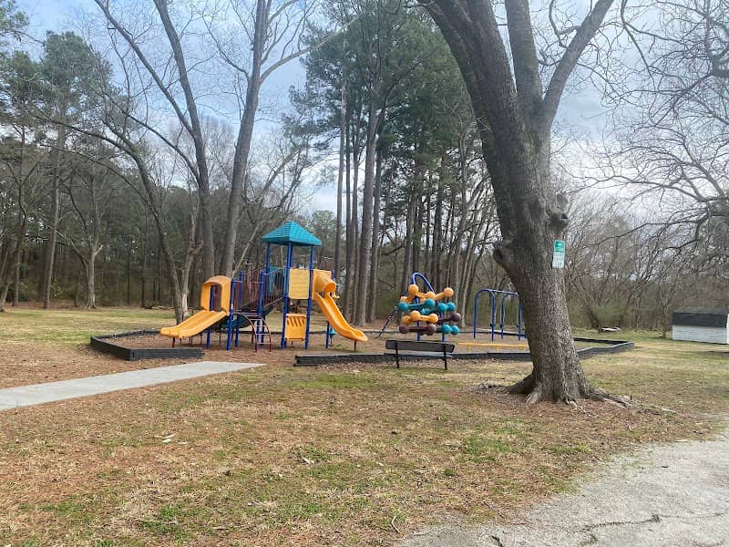 Elm City Playground - Image 1