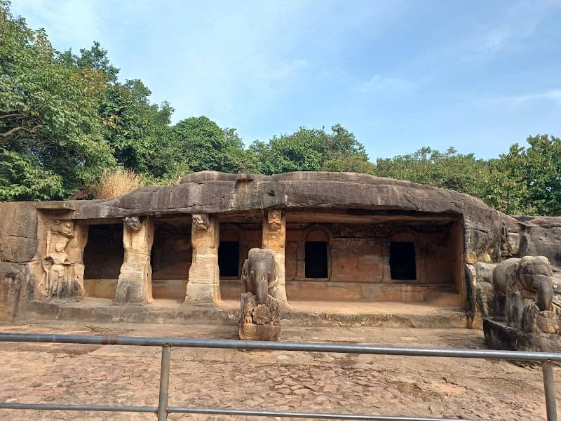 Udayagiri and Khandagiri Caves - Image 3