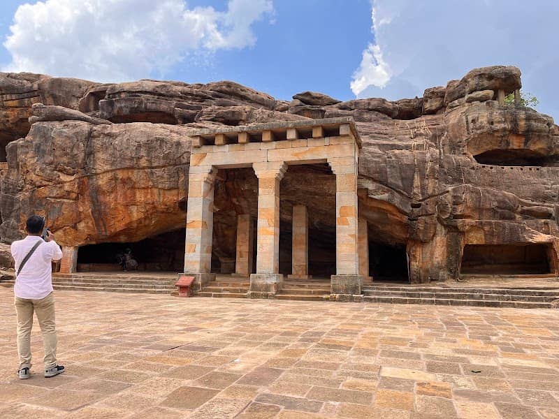 Udayagiri and Khandagiri Caves - Image 2