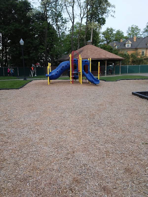 DeFrees Park - Image 1