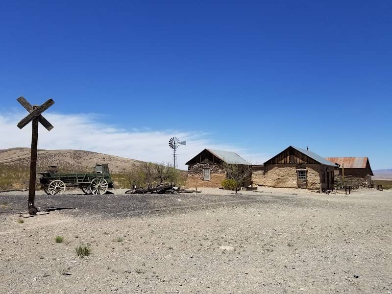 SHAKESPEARE GHOST TOWN - Image 1