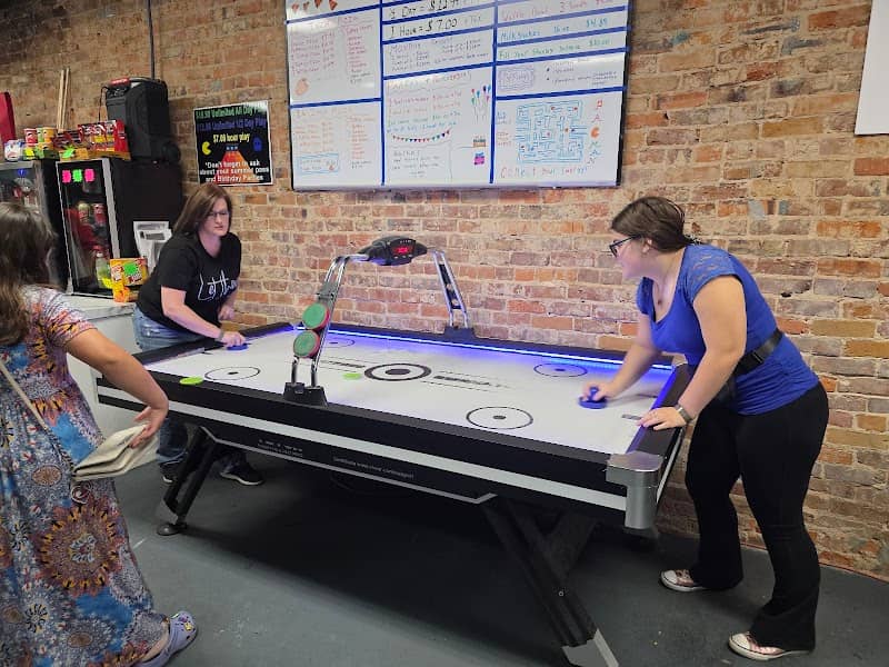 Family Arcade - Image 2