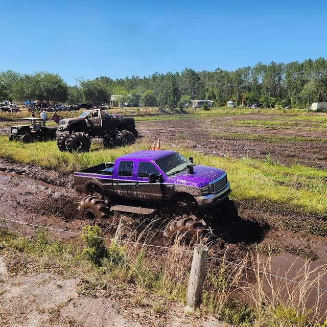 Soggy Bottom Mud Park - Image 1
